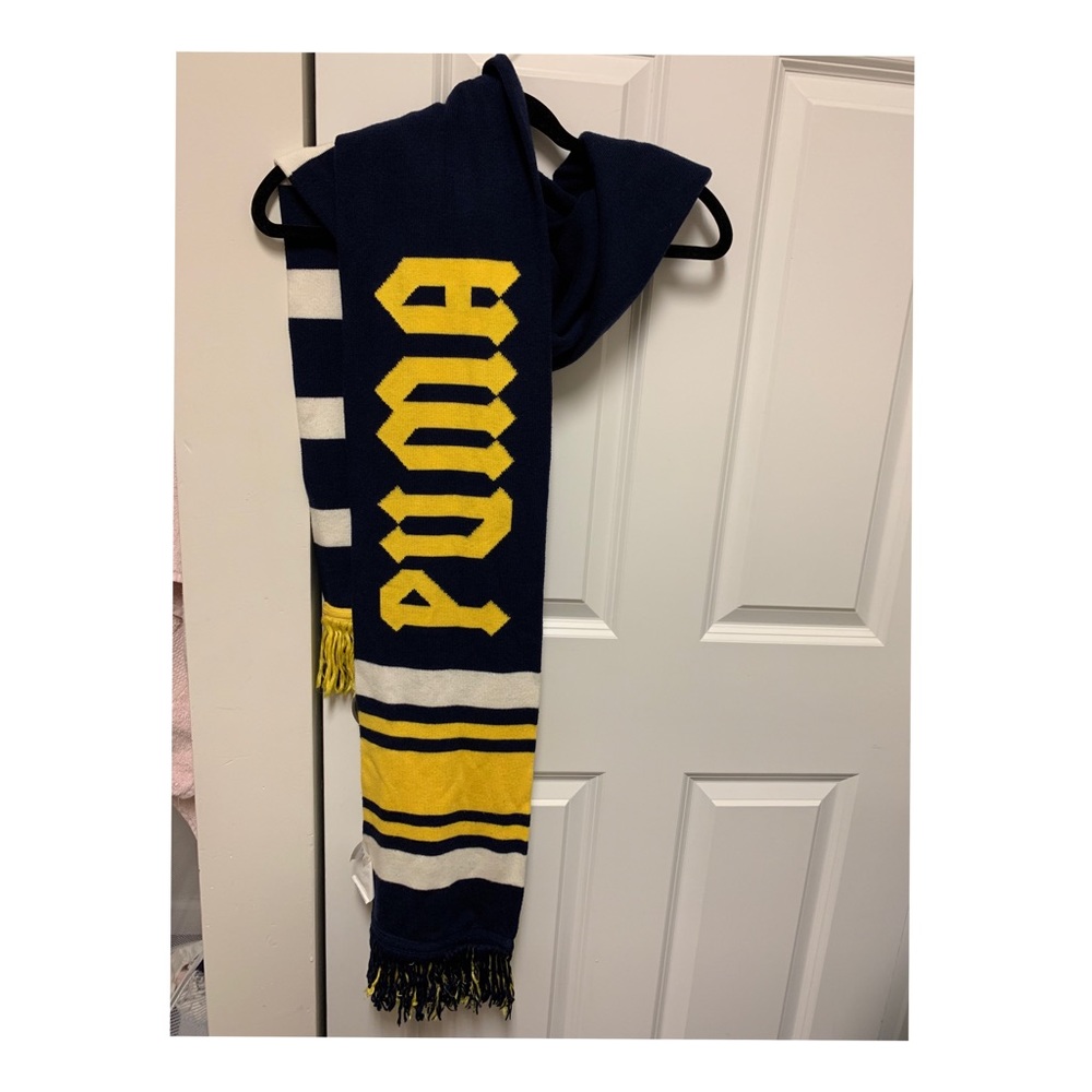Puma scarf by Fenty Rihanna